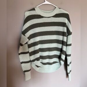 Striped Green Sweater Juniors Size Large